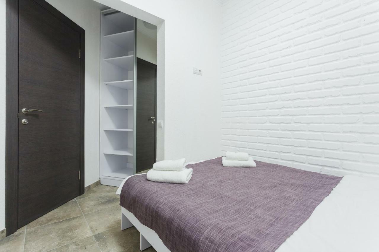 Skyhome Na Nauky Kiev Exterior foto